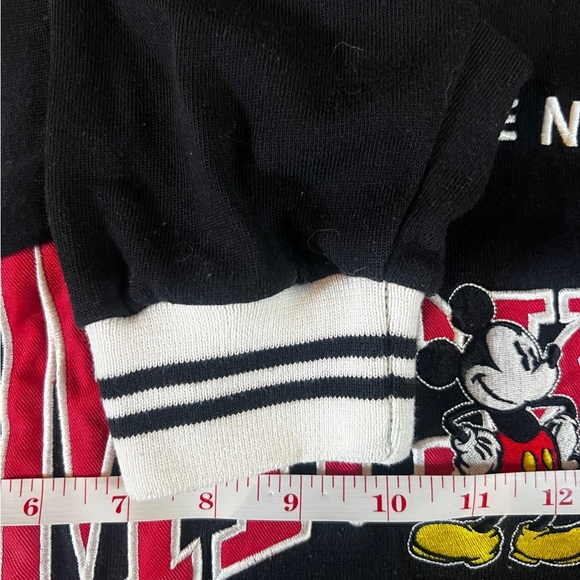 Vintage Disney Black and White Mickey Mouse Crewneck Size Large - Picture 8 of 12
